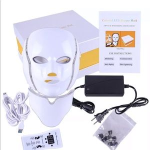 Never used!7 Color LED light PHOTON face neck
